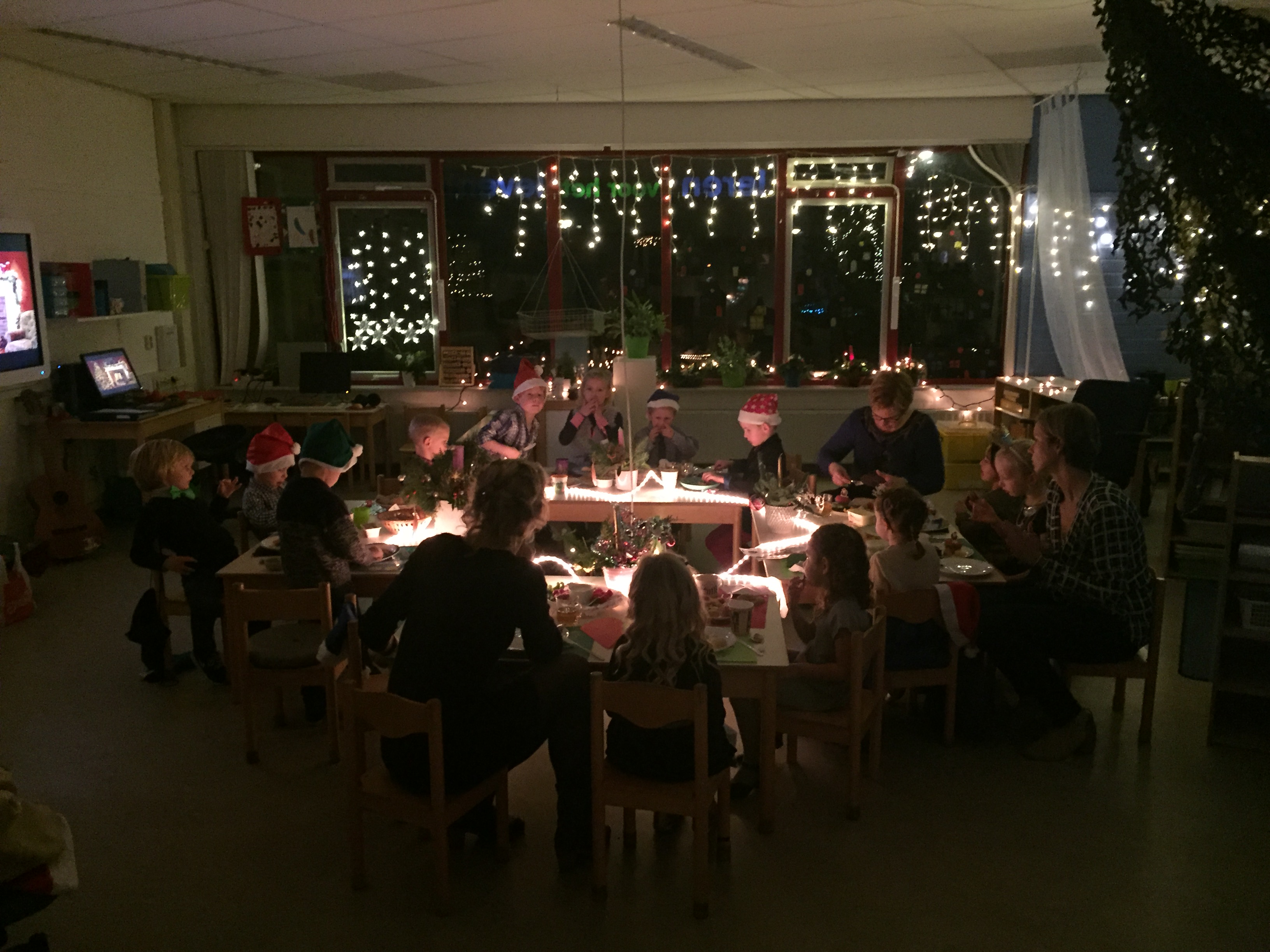 een indruk van ons kerstdiner in groep 1/2