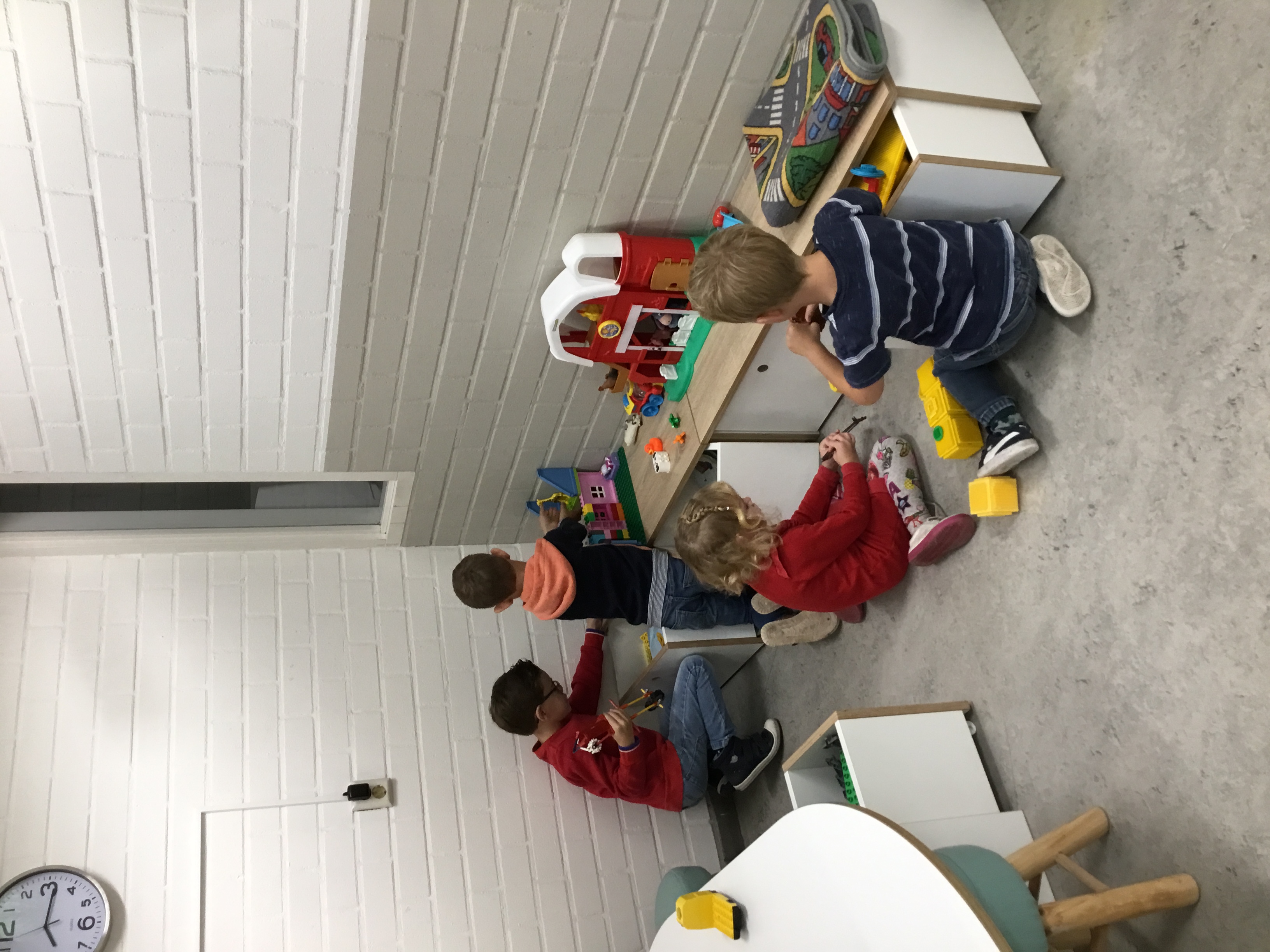 Lekker spelen bij de opvang!