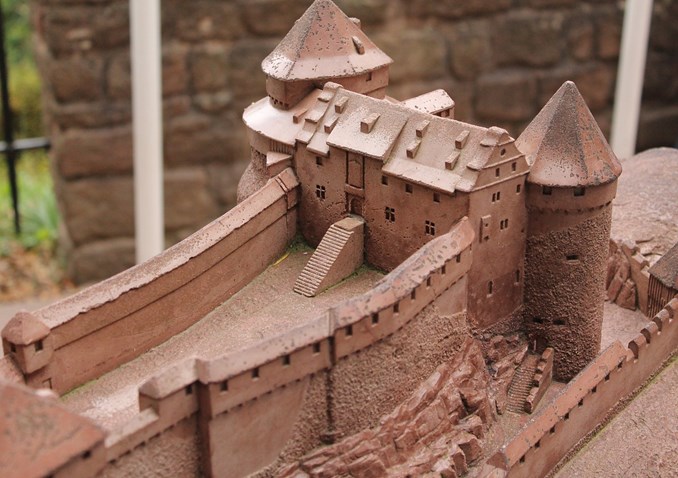 castle-1266306_1280