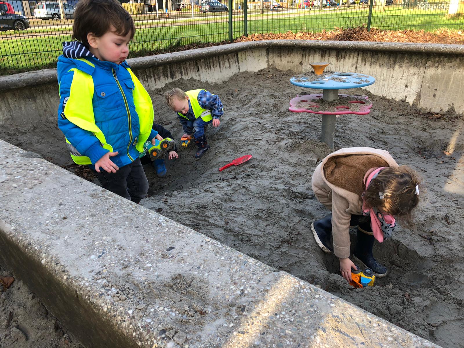 Lekker spelen bij de noodopvang