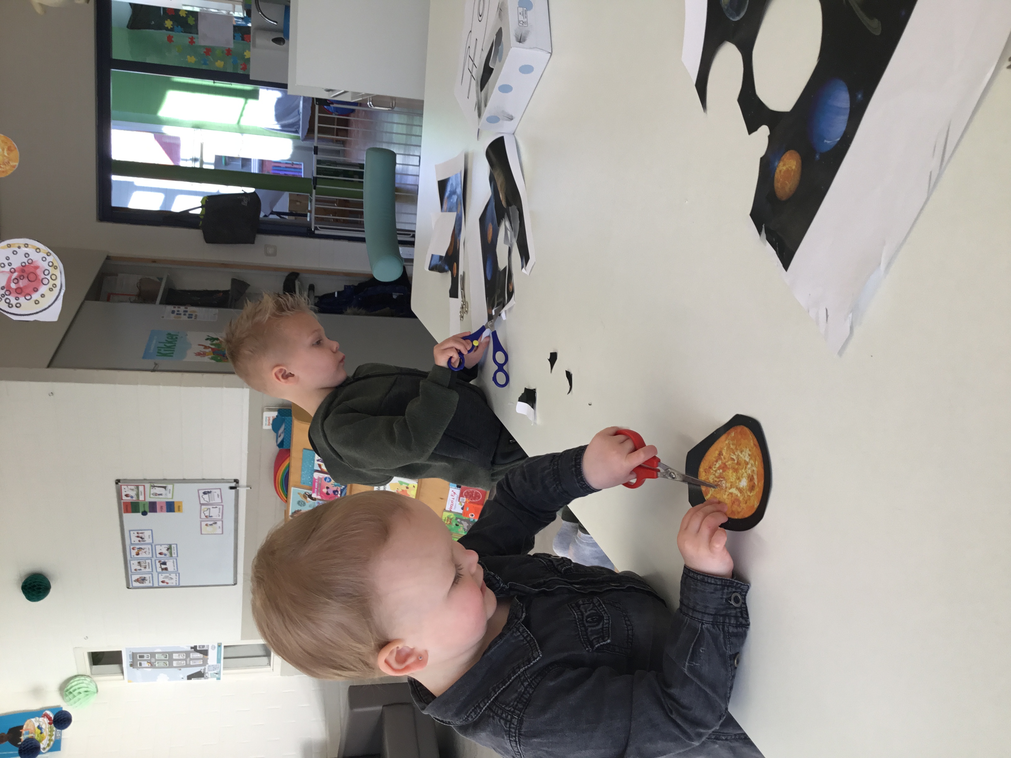 Peuters gaan naar de ruimte