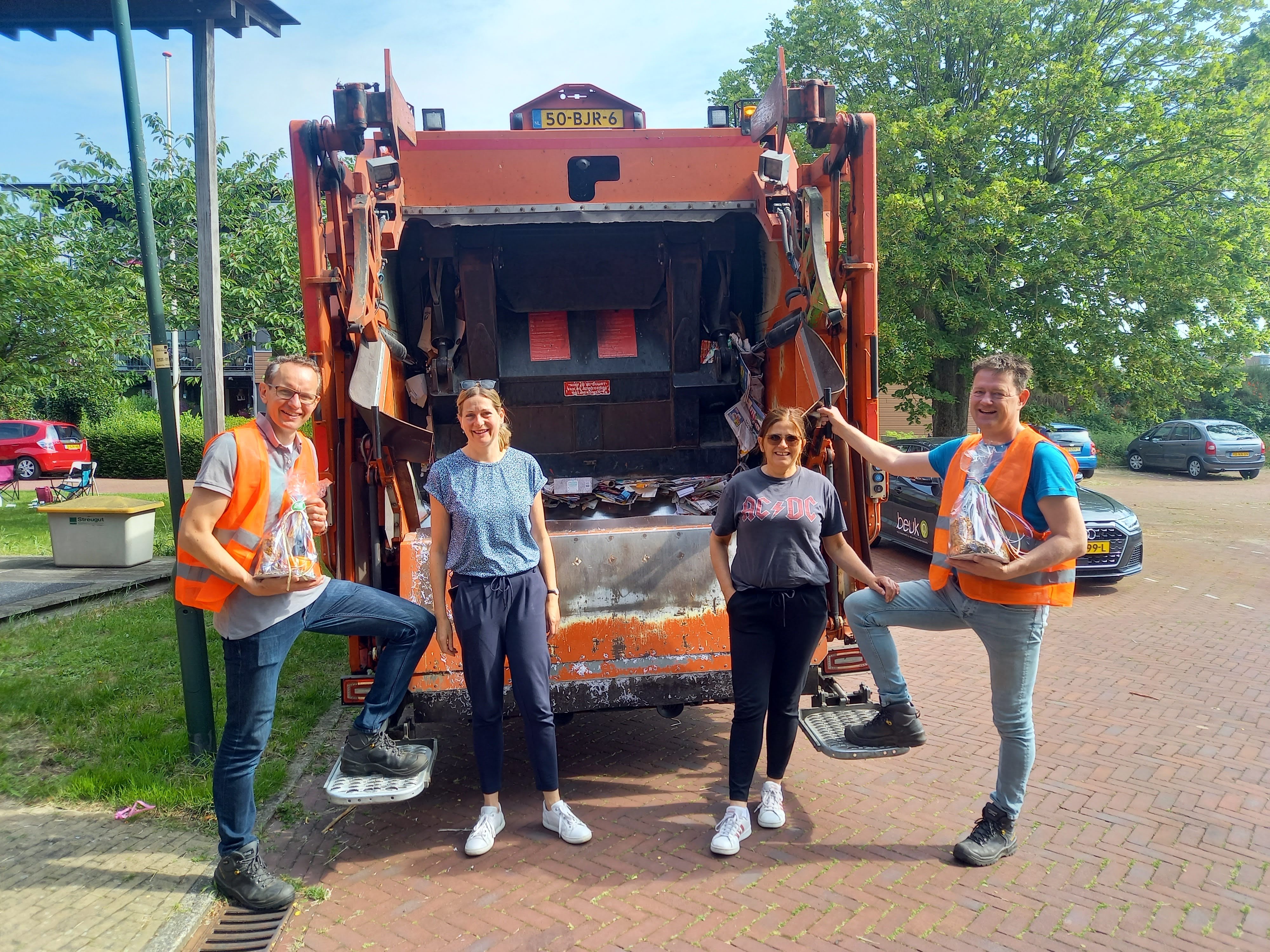 Afscheid van onze oud-papierhelden!