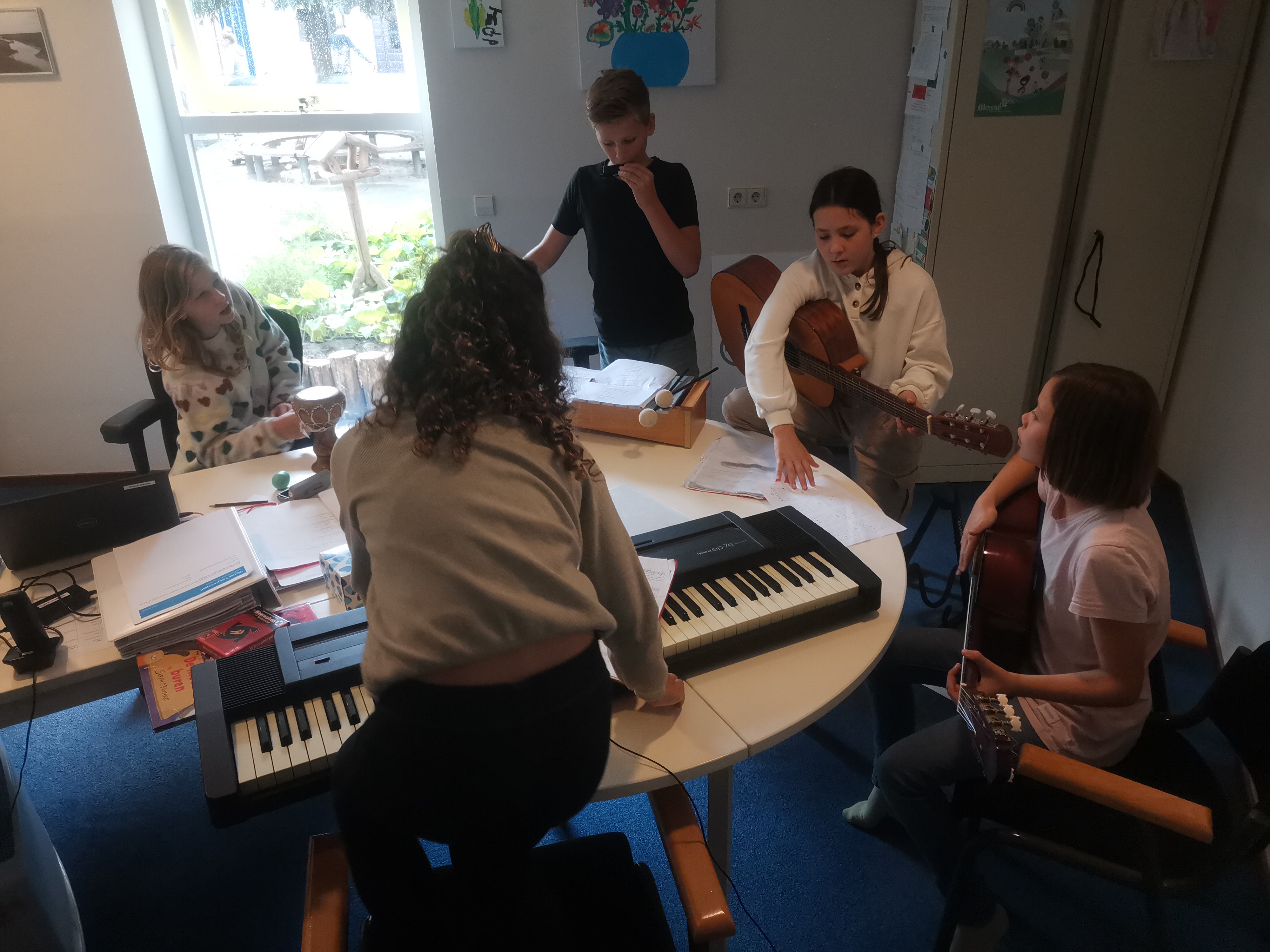 Muziekles groep 5-6 en 7-8 
