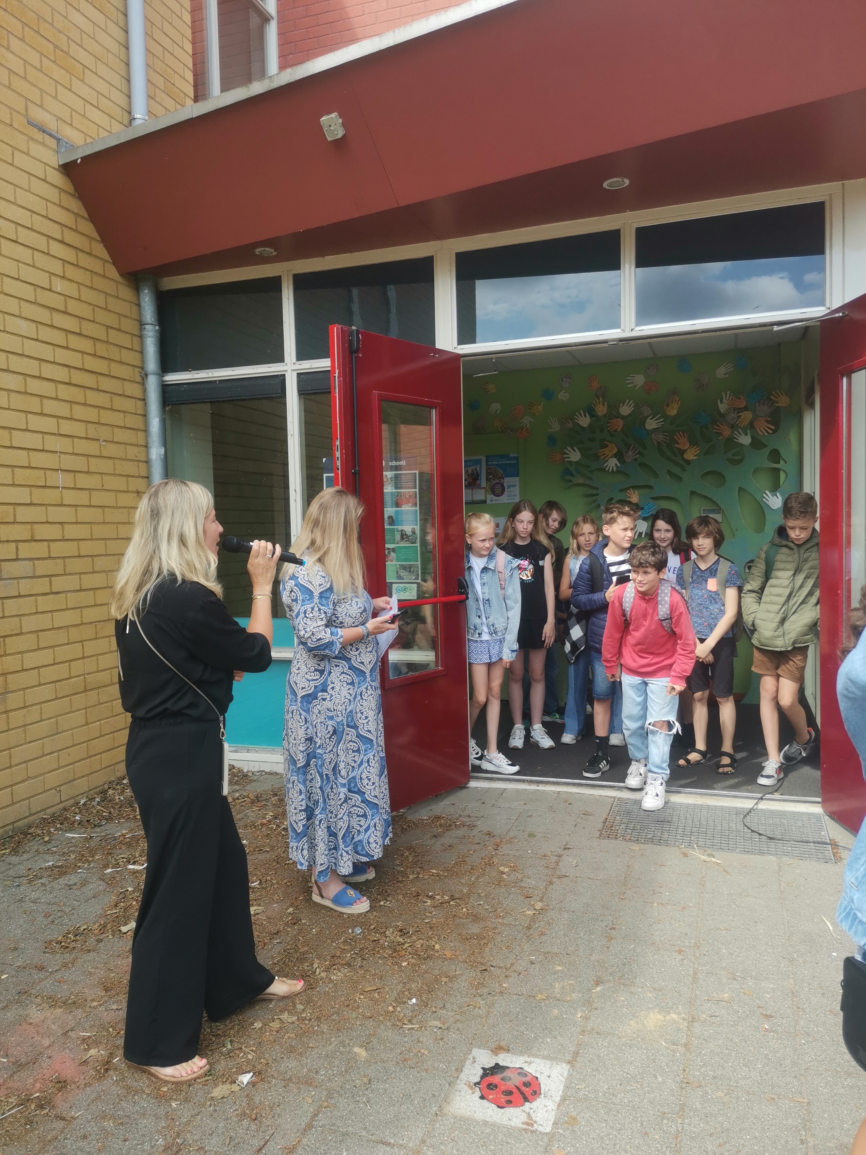 Groep 8 wordt uitgezwaaid 