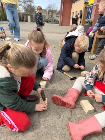 87C786DE-7748-4BC2-96C1-20B565D1A8F6