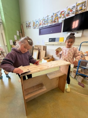 9D177025-3FD3-4FB7-A1A9-34D8612E5083