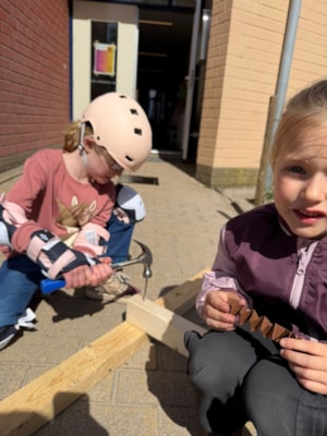 C5F1E82F-0077-48CD-BB57-CF6847E4429D